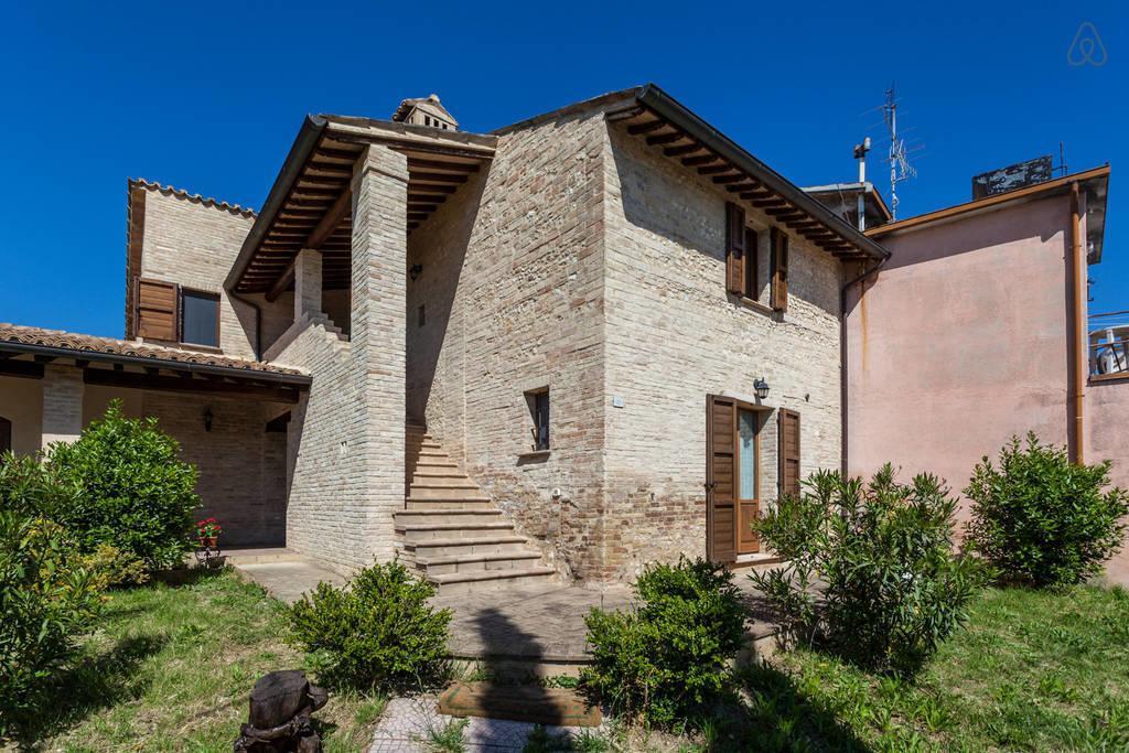 Ciards House Appartement Montefalco Kamer foto