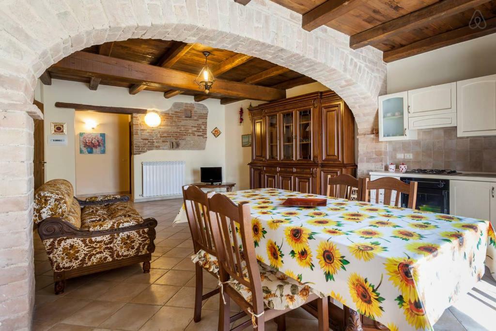 Ciards House Appartement Montefalco Buitenkant foto